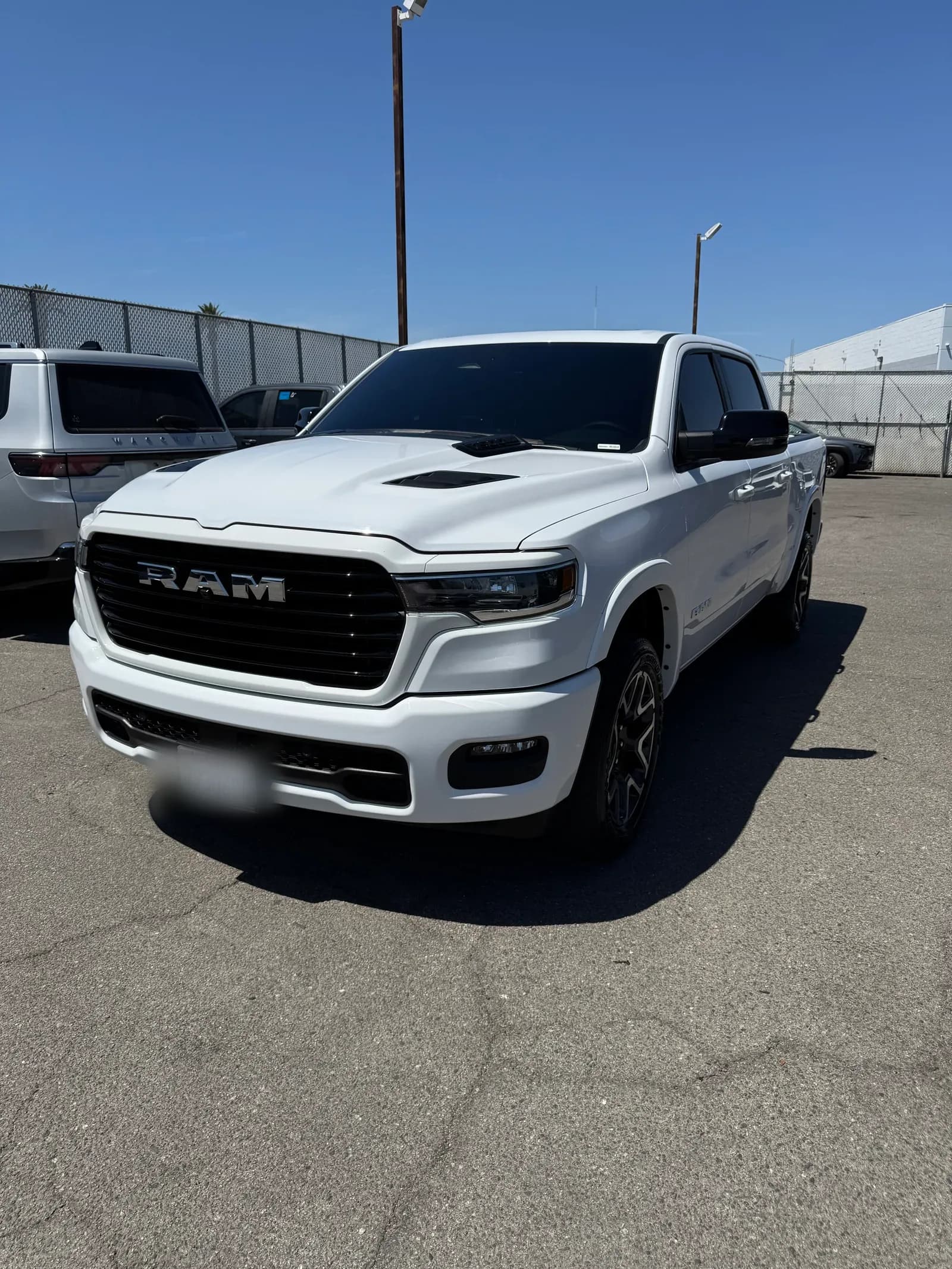 Exterior Refresh mobile wash and spray wax in Bakersfield, CA