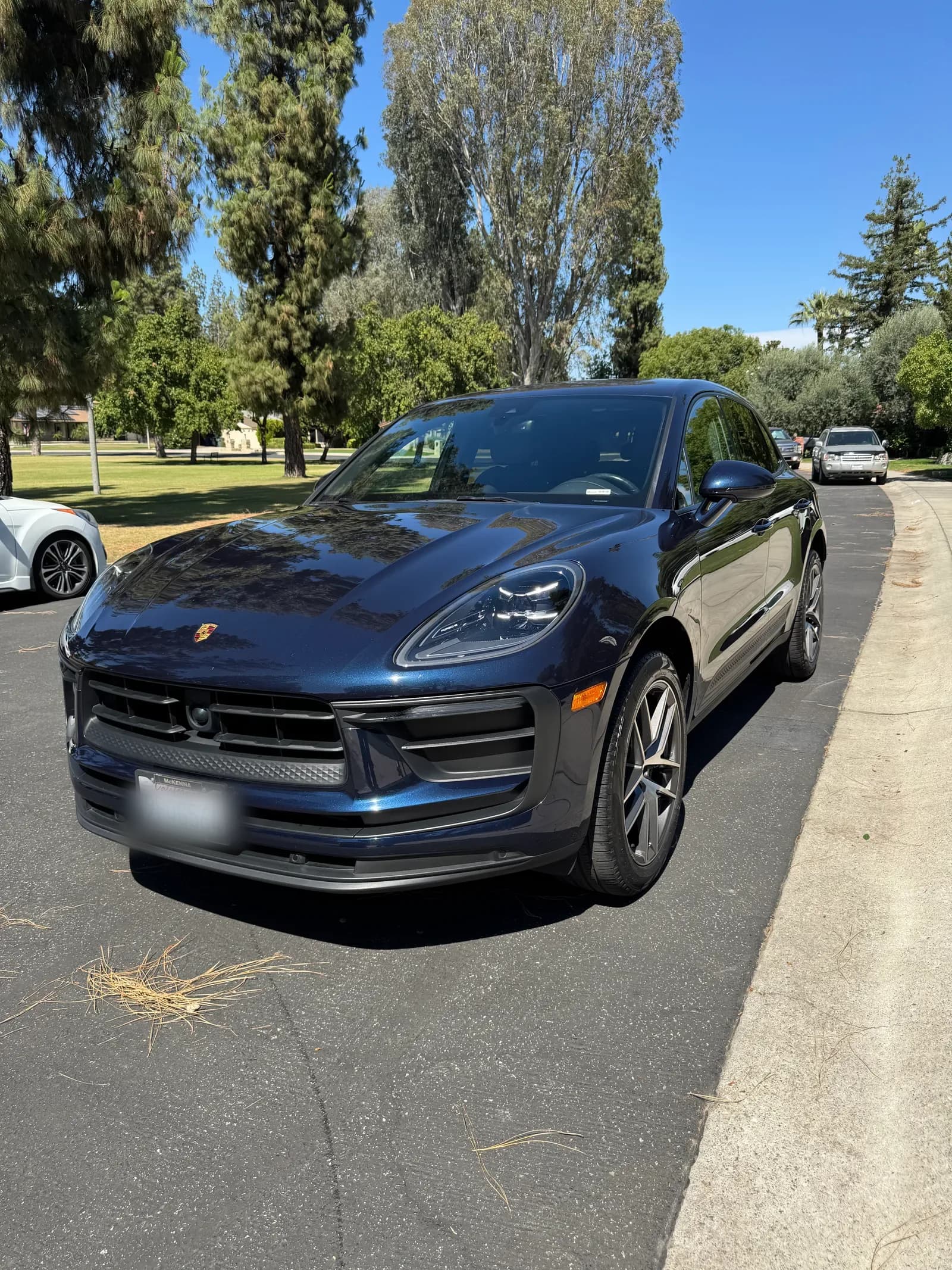 Full Detail, exterior and interior service in Bakersfield, CA